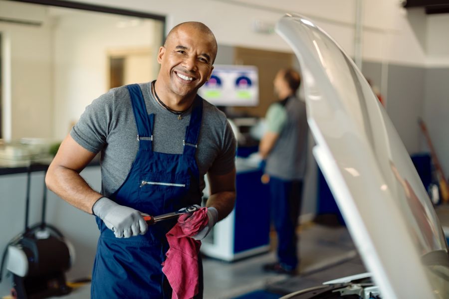 Doble V LLC's Auto Repair Services
